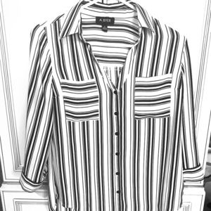 Blouse black and white